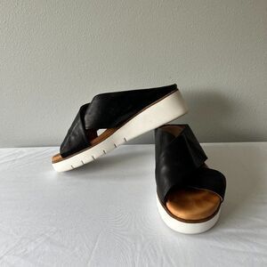 Corso Como Brunna Leather Cross-Strap Platform Sandals Size 8